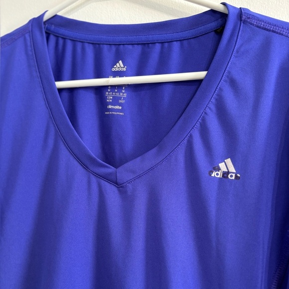 💕3/10$💕 Adidas Purple Athletic T-Shirt 🟣 - Picture 2 of 4